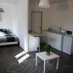 Studio design Perros-Guirec centre et parking privé